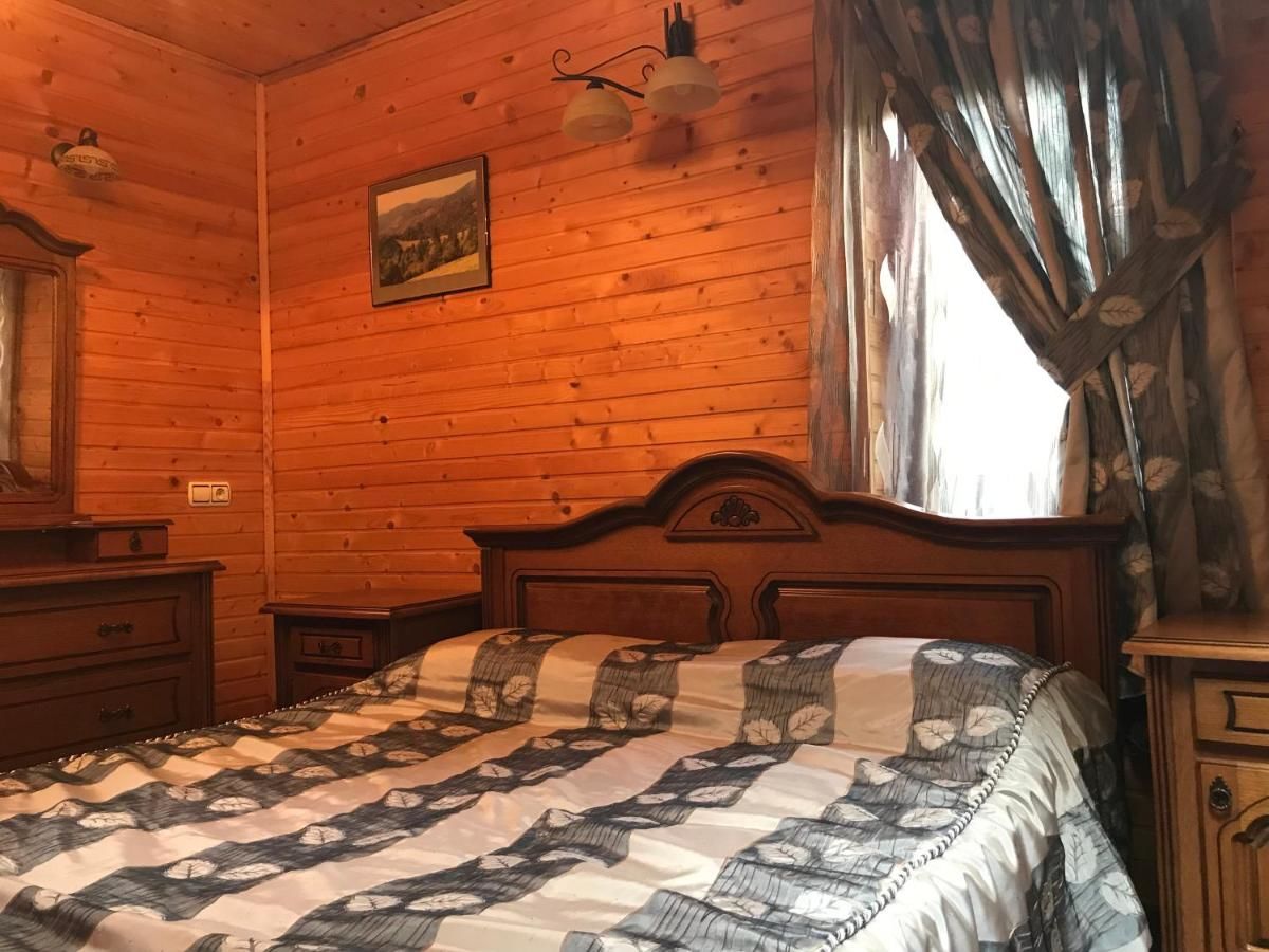 Отели типа «постель и завтрак» Elf-cottage Турья Пасека-37